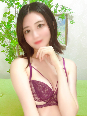 ゆり(26)